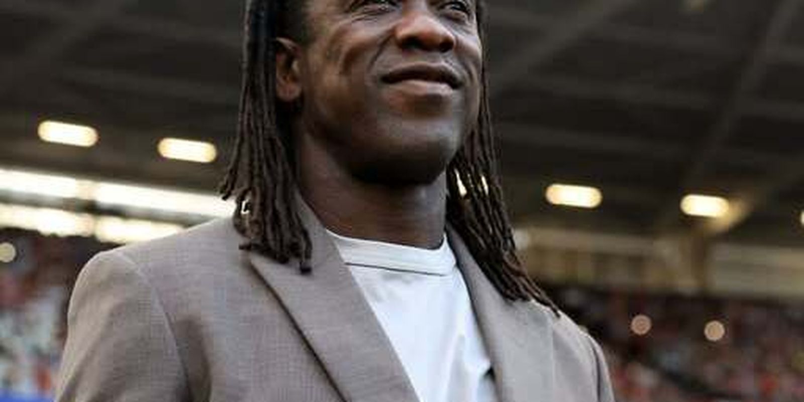 Clarence Seedorf assume o comando do Corinthians até 2027