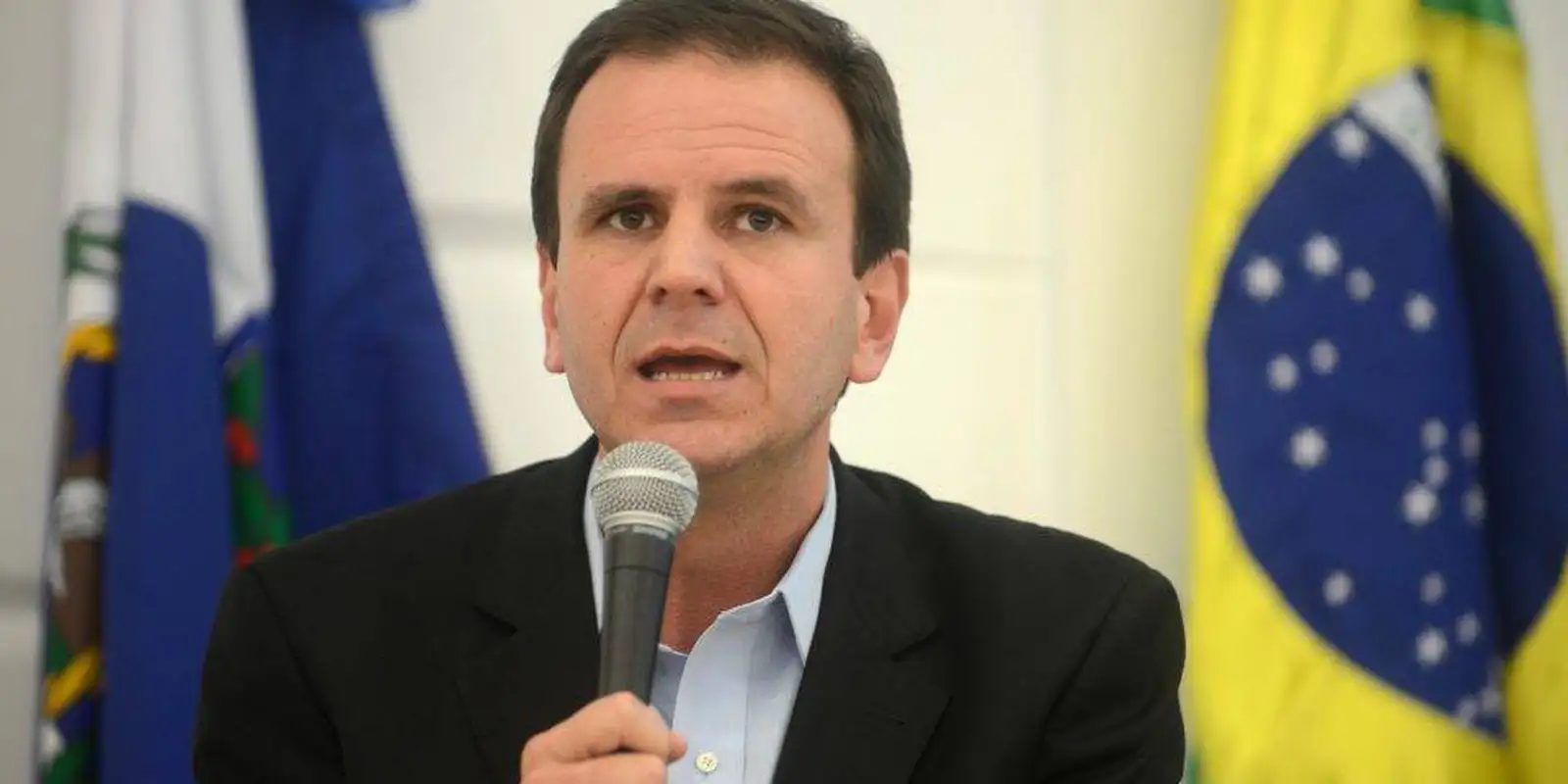 Paes desiste após STF manter retotalização que favoreceu Ruas