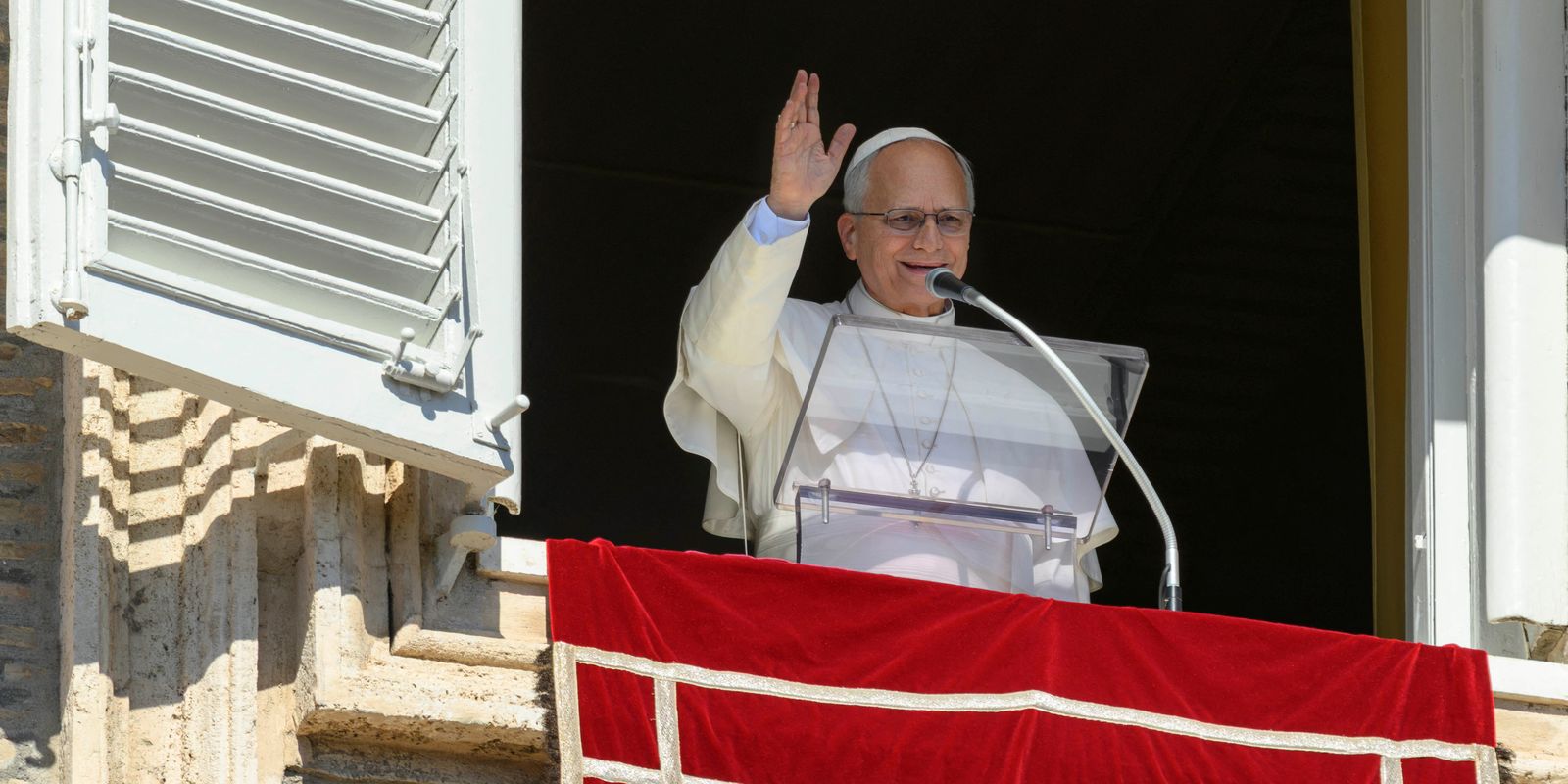 Papa Leão XIV entra no Gemelli para cirurgia de nódulo no pulmão