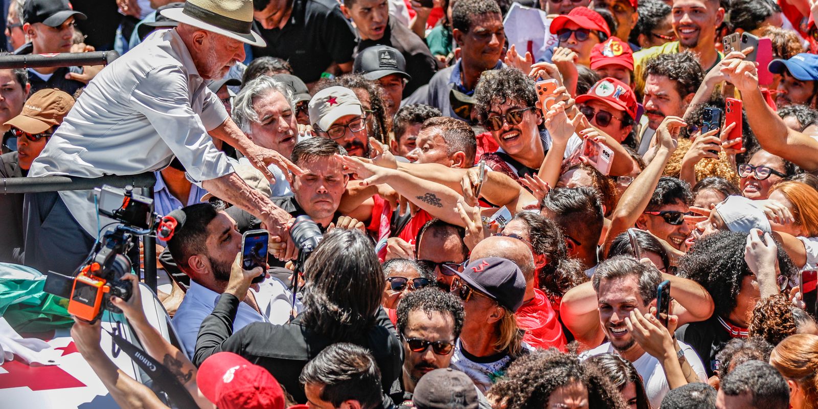 PT recorre à Justiça por suspensão do canal 'Exército do Lula'