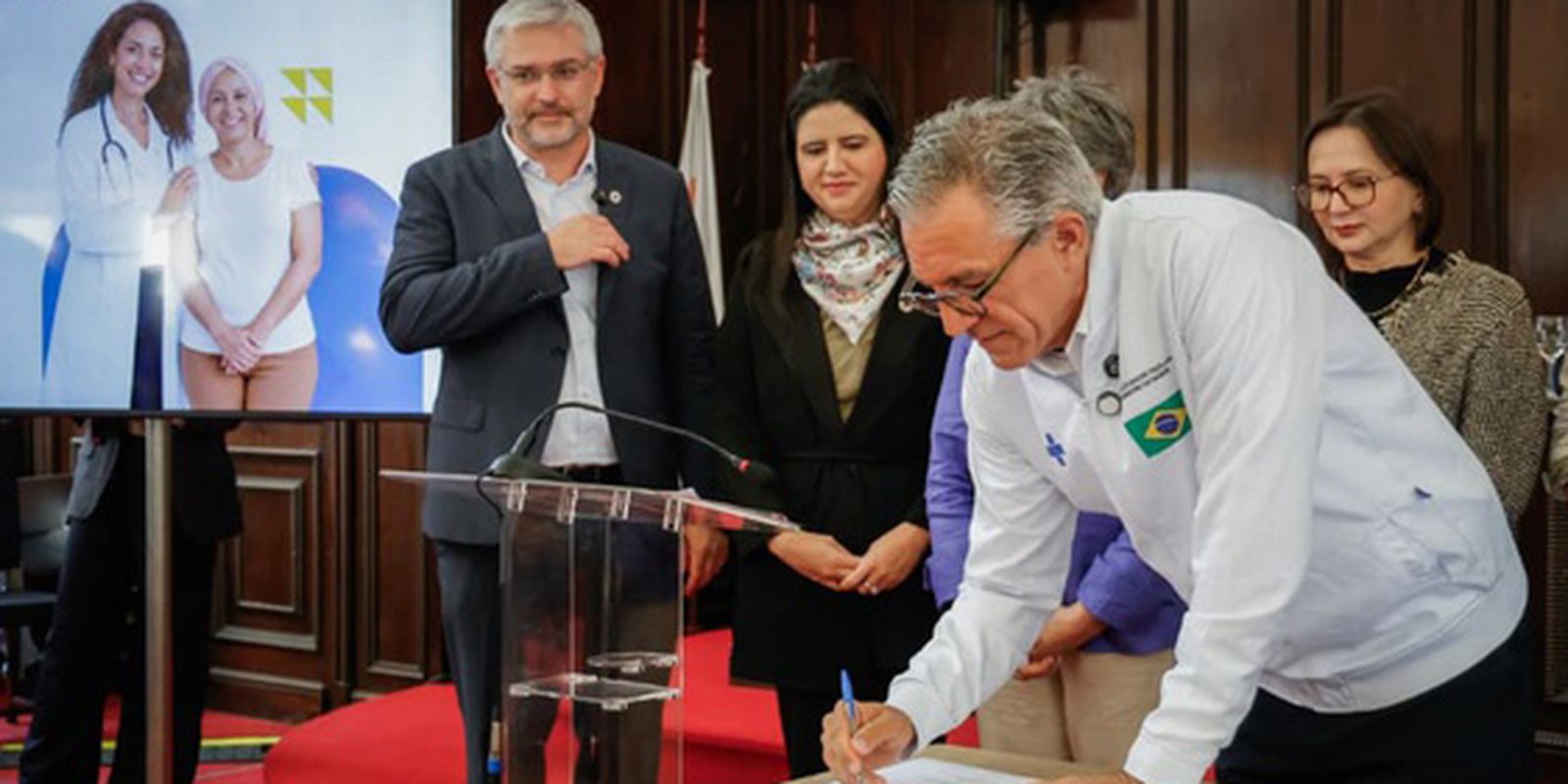 SUS amplia oferta: nove medicamentos oncológicos beneficiam 116 mil