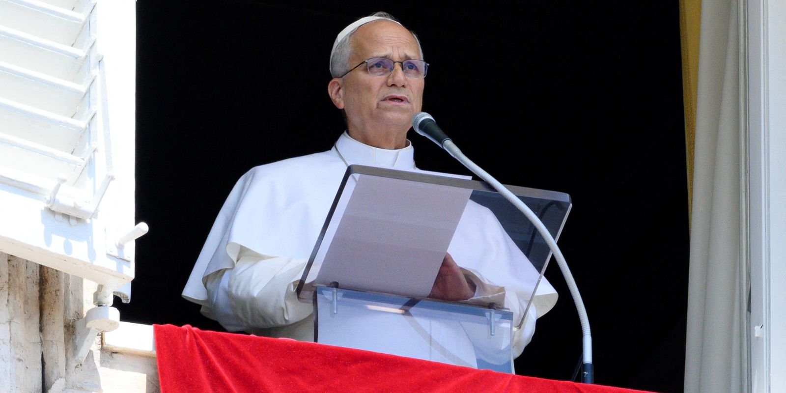 Vaticano: Papa Leão 14 se recupera bem após cirurgia pulmonar
